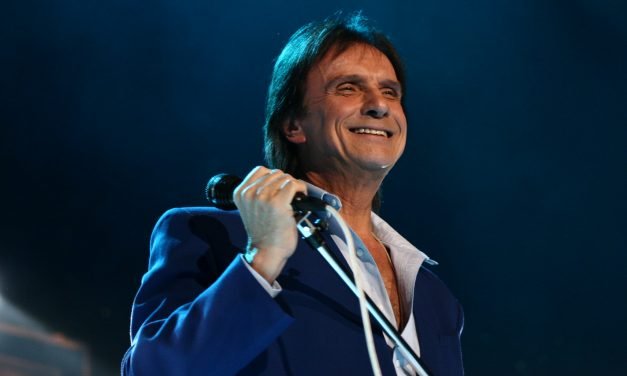 Roberto Carlos lança edifício na JK e revela ser triscadeicofóbico