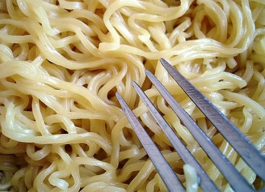 Restaurantes paulistanos comemoram o “Dia do Miojo”