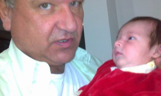 Pai batiza o filho de Neymar Arantes do Nascimento