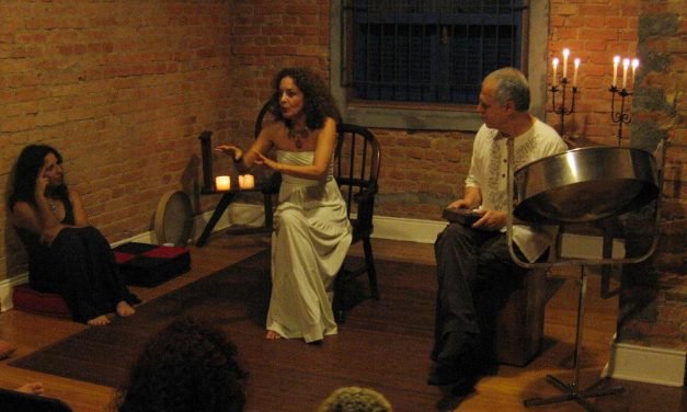 Cursos de contação na Casa do Faz e Conta